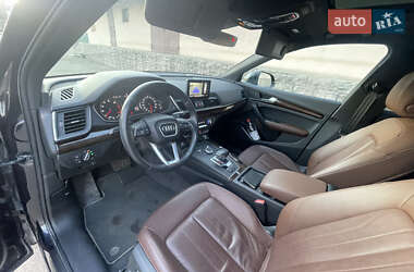 Внедорожник / Кроссовер Audi Q5 2019 в 