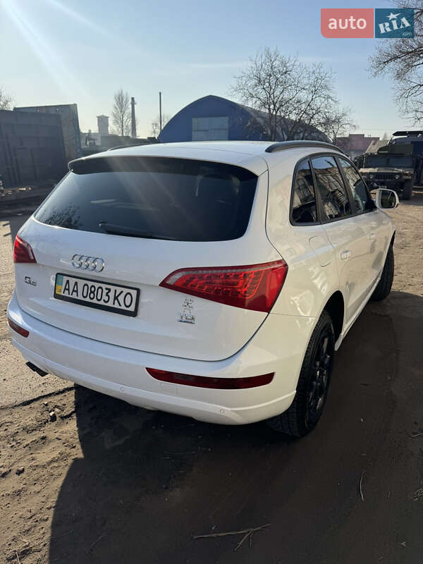 Позашляховик / Кросовер Audi Q5 2011 в Києві фото 11 Позашляховик / Кросовер Audi Q5 2011 в Києві