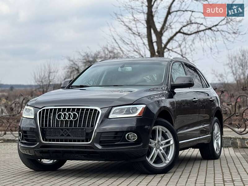 Позашляховик / Кросовер Audi Q5 2015 в 