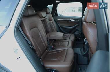 Внедорожник / Кроссовер Audi Q5 2016 в 