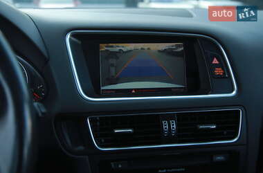 Внедорожник / Кроссовер Audi Q5 2016 в 