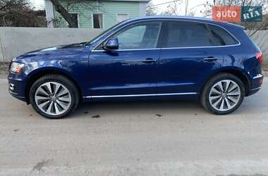 Позашляховик / Кросовер Audi Q5 2015 в 
