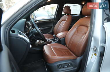 Внедорожник / Кроссовер Audi Q5 2011 в Харькове