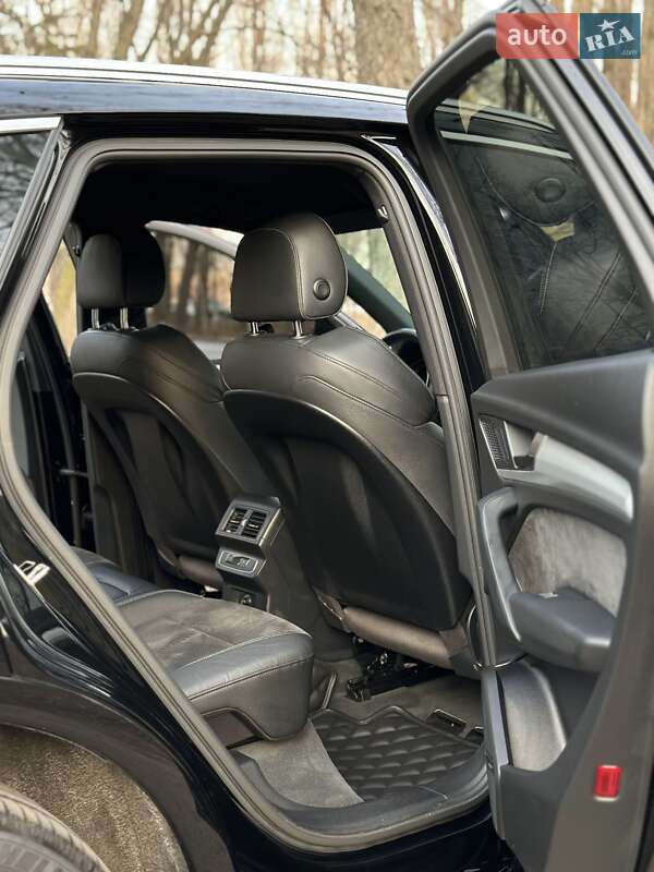 Внедорожник / Кроссовер Audi Q5 2020 в Киеве