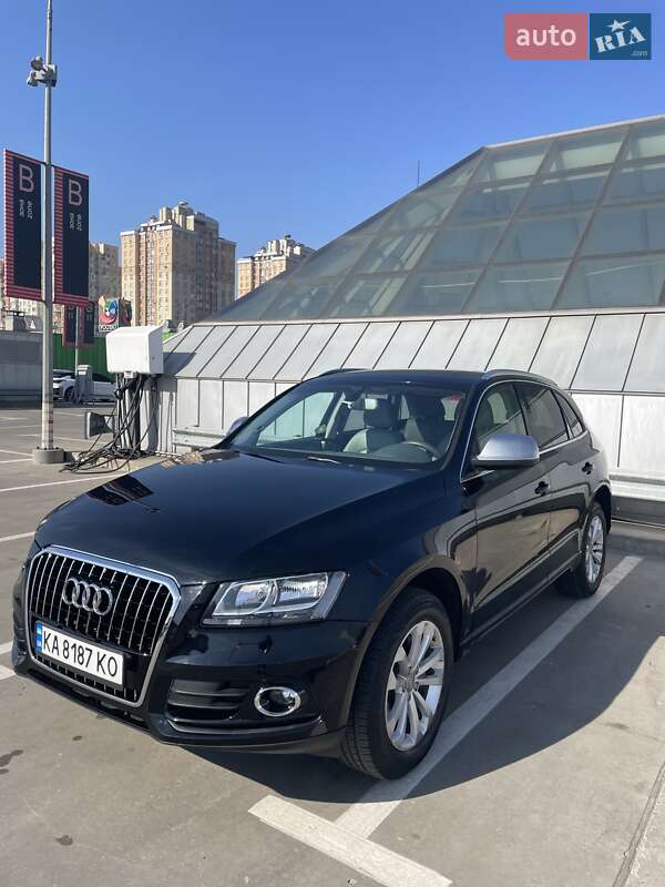 Внедорожник / Кроссовер Audi Q5 2014 в Киеве