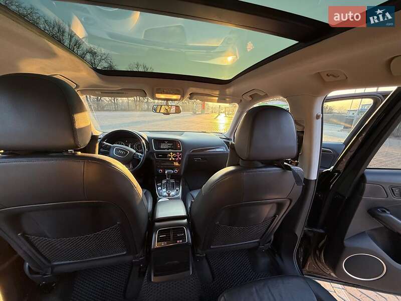 Позашляховик / Кросовер Audi Q5 2012 в Кам'янець-Подільському