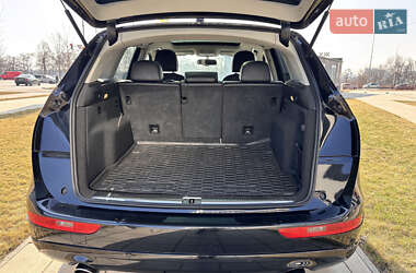 Позашляховик / Кросовер Audi Q5 2013 в 