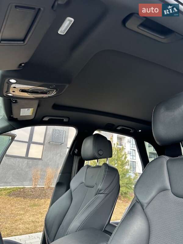 Позашляховик / Кросовер Audi Q5 2021 в Львові