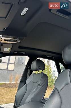 Внедорожник / Кроссовер Audi Q5 2021 в 