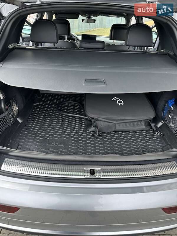 Позашляховик / Кросовер Audi Q5 2021 в Львові