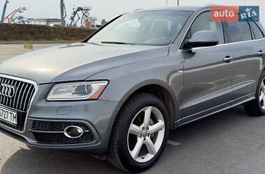 Позашляховик / Кросовер Audi Q5 2016 в 