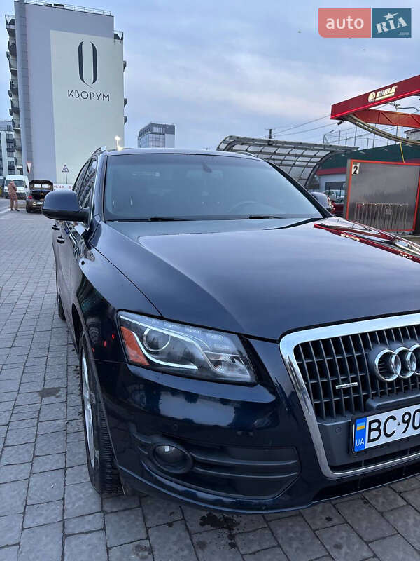 Внедорожник / Кроссовер Audi Q5 2011 в Львове