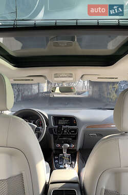 Позашляховик / Кросовер Audi Q5 2013 в 