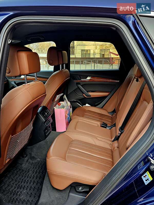 Внедорожник / Кроссовер Audi Q5 2020 в Харькове