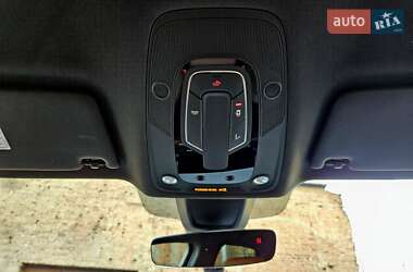 Внедорожник / Кроссовер Audi Q5 2020 в 