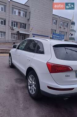 Внедорожник / Кроссовер Audi Q5 2011 в 
