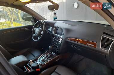 Внедорожник / Кроссовер Audi Q5 2012 в 