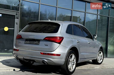 Внедорожник / Кроссовер Audi Q5 2015 в 