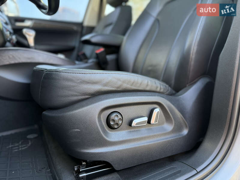 Внедорожник / Кроссовер Audi Q5 2015 в Львове