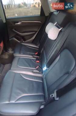 Внедорожник / Кроссовер Audi Q5 2017 в 