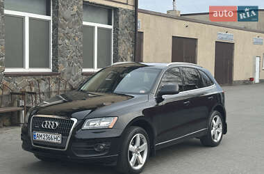 Позашляховик / Кросовер Audi Q5 2011 в Володимирі