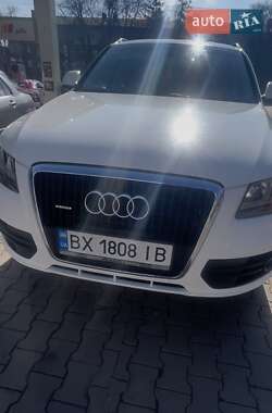 Позашляховик / Кросовер Audi Q5 2010 в 
