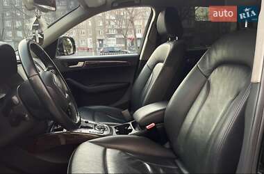 Позашляховик / Кросовер Audi Q5 2011 в Дніпрі