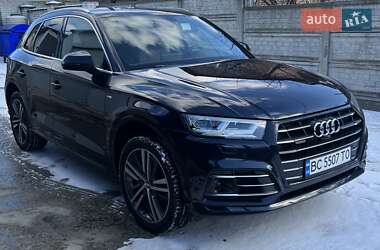 Внедорожник / Кроссовер Audi Q5 2020 в 