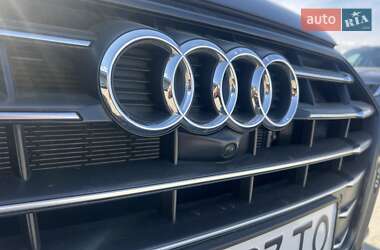 Внедорожник / Кроссовер Audi Q5 2020 в 