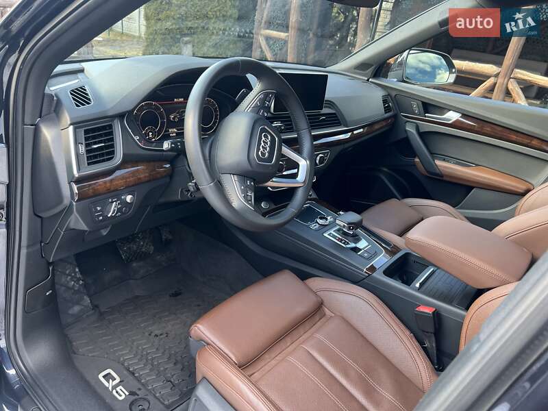 Позашляховик / Кросовер Audi Q5 2020 в Львові фото 26 Позашляховик / Кросовер Audi Q5 2020 в Львові