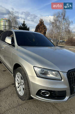 Внедорожник / Кроссовер Audi Q5 2015 в 