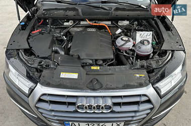Внедорожник / Кроссовер Audi Q5 2020 в 