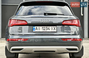 Внедорожник / Кроссовер Audi Q5 2020 в 
