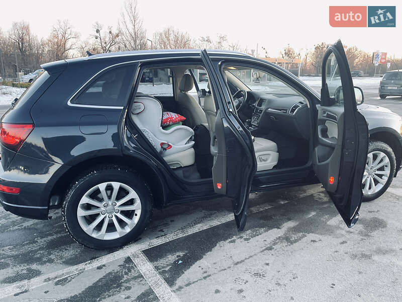 Позашляховик / Кросовер Audi Q5 2014 в Києві