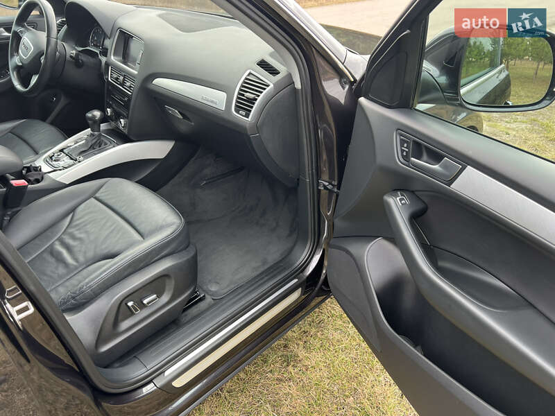 Внедорожник / Кроссовер Audi Q5 2014 в Киеве