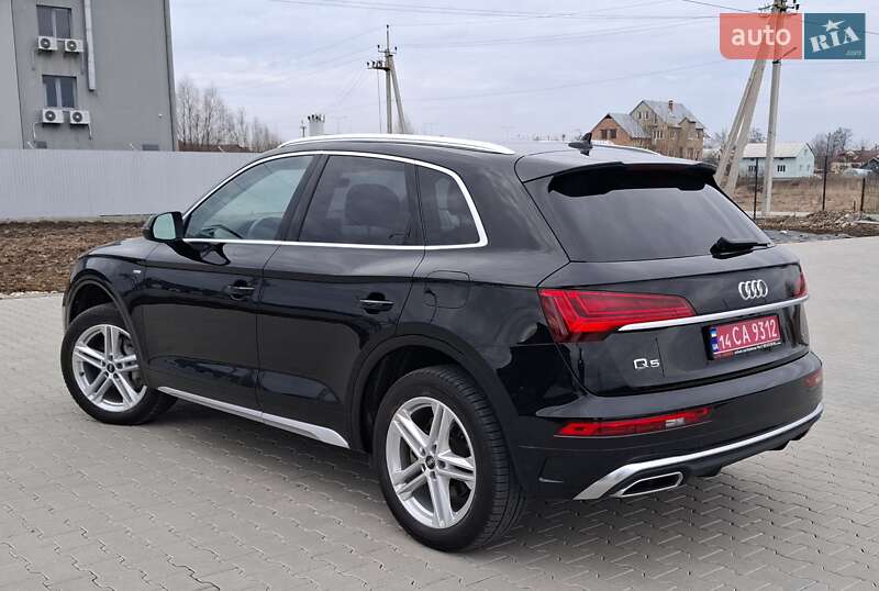 Внедорожник / Кроссовер Audi Q5 2020 в Львове