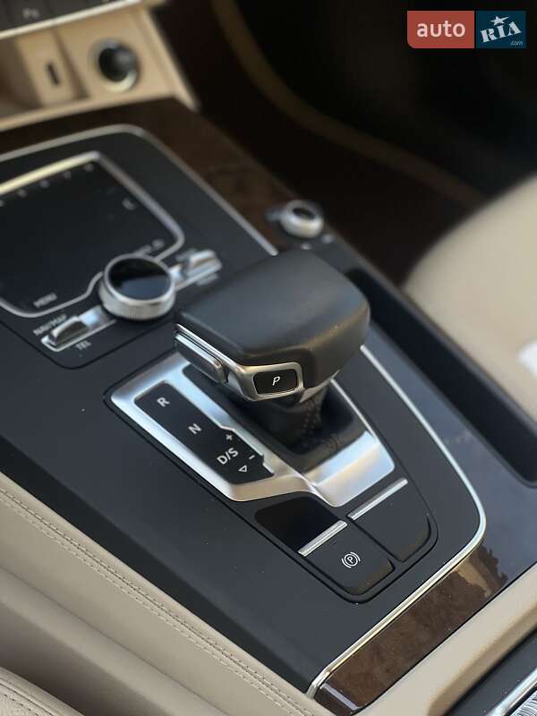 Внедорожник / Кроссовер Audi Q5 2019 в Самборе фото 21 Внедорожник / Кроссовер Audi Q5 2019 в Самборе