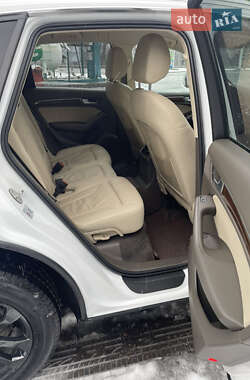 Внедорожник / Кроссовер Audi Q5 2014 в 