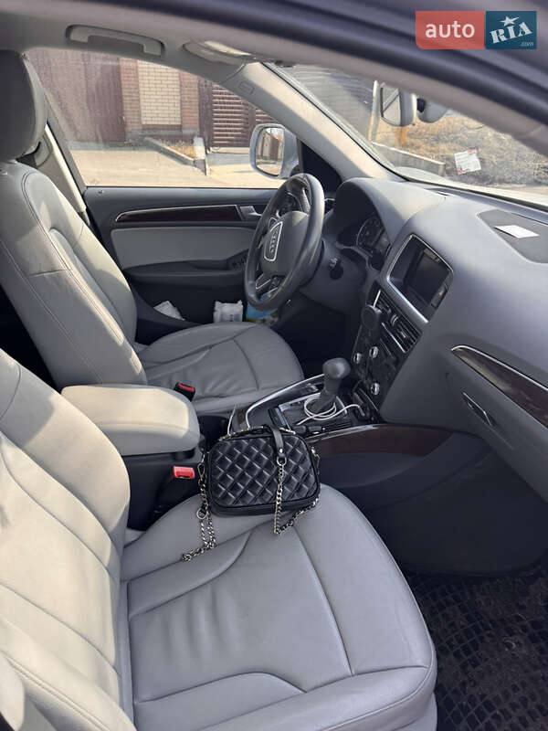 Внедорожник / Кроссовер Audi Q5 2016 в Черновцах фото 18 Внедорожник / Кроссовер Audi Q5 2016 в Черновцах