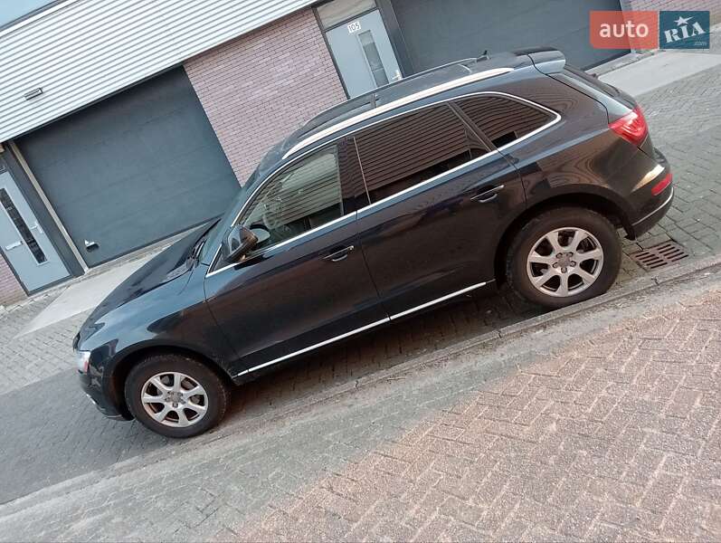 Внедорожник / Кроссовер Audi Q5 2013 в Виноградове