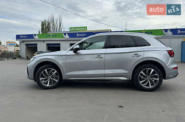 Внедорожник / Кроссовер Audi Q5 2021 в 