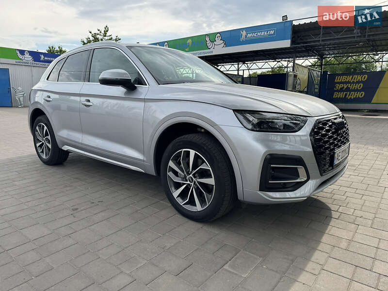 Внедорожник / Кроссовер Audi Q5 2021 в Кривом Роге