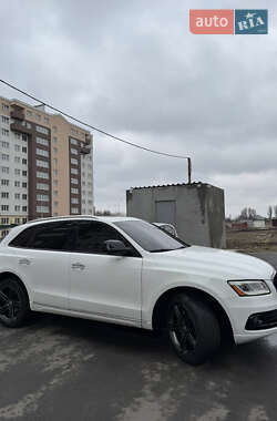 Позашляховик / Кросовер Audi Q5 2016 в 