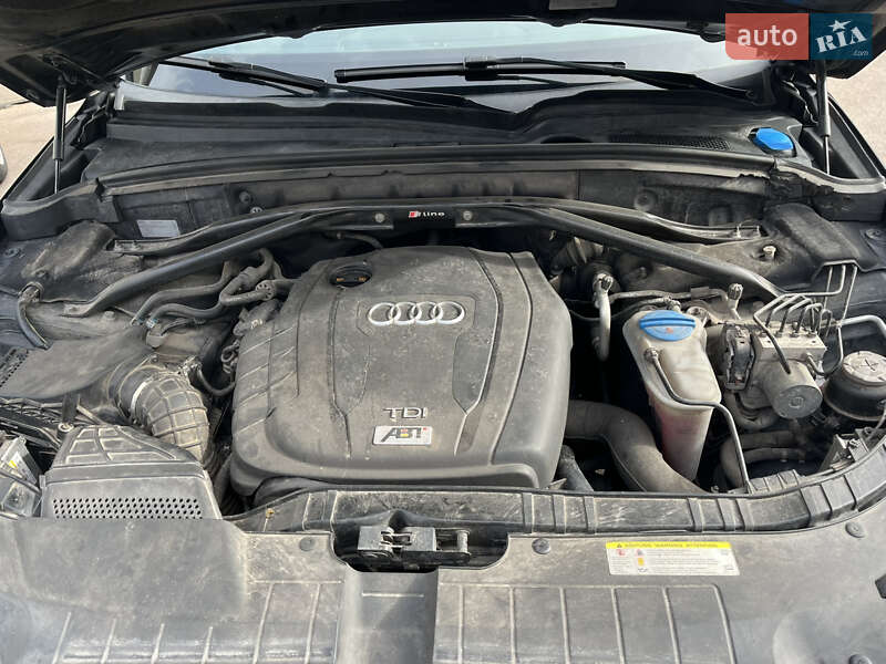 Внедорожник / Кроссовер Audi Q5 2011 в Коростене