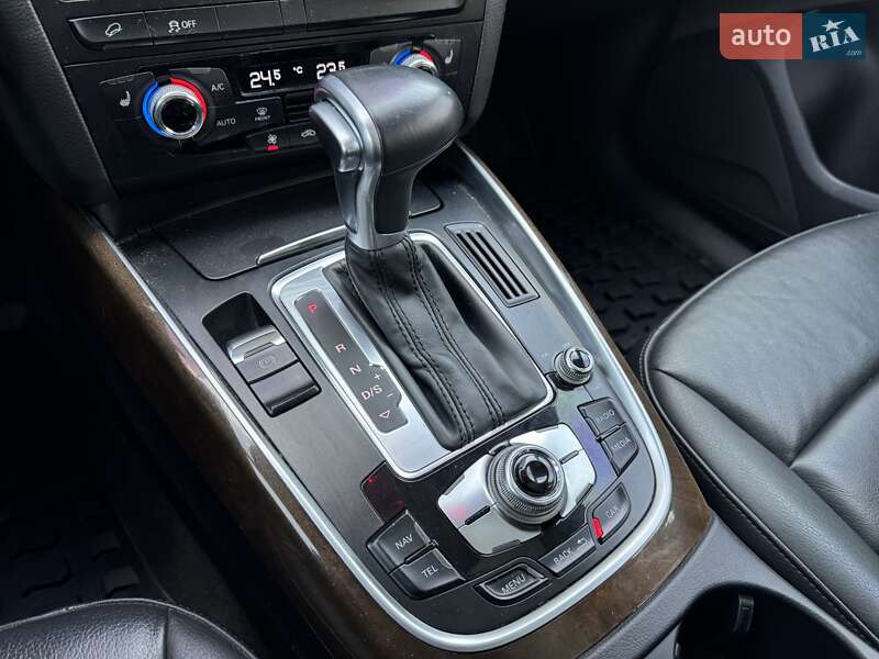 Внедорожник / Кроссовер Audi Q5 2015 в Одессе