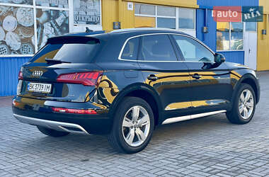 Внедорожник / Кроссовер Audi Q5 2019 в 