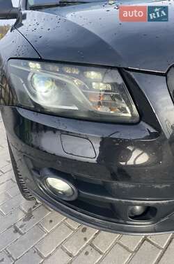 Позашляховик / Кросовер Audi Q5 2008 в 