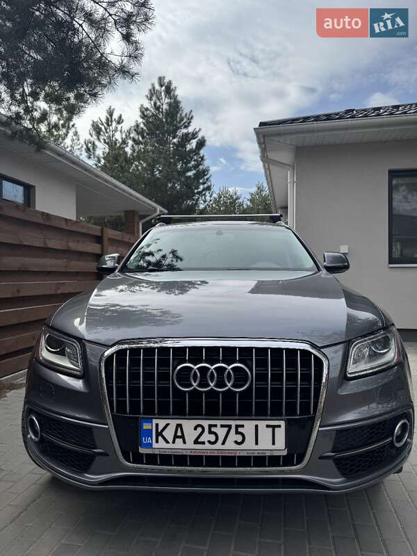 Внедорожник / Кроссовер Audi Q5 2015 в 