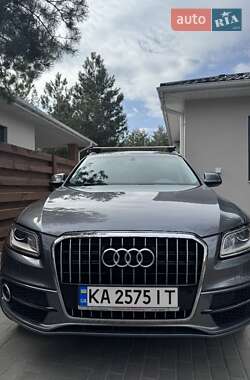 Внедорожник / Кроссовер Audi Q5 2015 в 