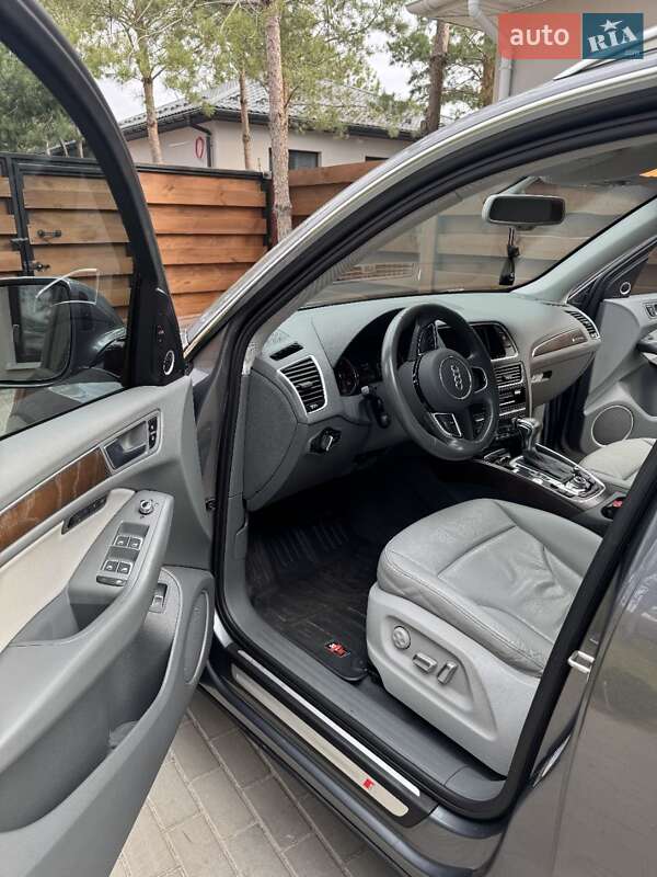 Внедорожник / Кроссовер Audi Q5 2015 в Киеве